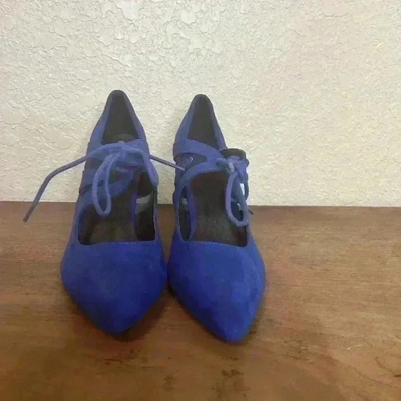 Tara Vibrant Blue‎ Suede Wide Fit Lace Front Stiletto Heels Euro Sz 35.5 E - Picture 2 of 8